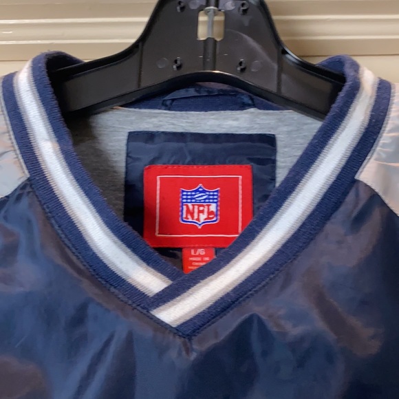 NEW ENGLAND PATRIOTS champion windbreaker- VGC - Picture 3 of 6